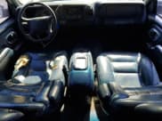 ✅ 1997 GMC Yukon • VIN: 1GKEK13R0VJ747359 • Lot: 48301095. Listed on Copart with 272,417 mi. Free auction sales archive from the USA and detailed vehicle history report at DreamBid. Image 8.