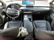 ✅ 2022 Genesis GV70 2.5T • VIN: KMUMADTB5NU068763 • Lot: 51658085. Wystawiony na Copart z przebiegiem 29 091 mil. Bezpłatny archiwum sprzedaży aukcyjnych z USA i szczegółowy raport historii pojazdu na DreamBid. Zdjęcie 8.