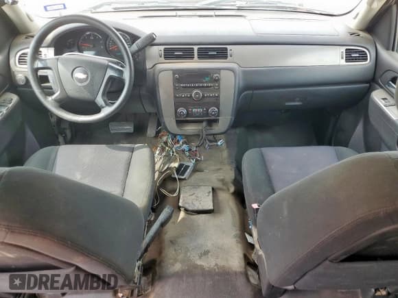 ✅ 2012 Chevrolet Tahoe Commercial • VIN: 1GNLC2E09CR195743 • Lot: 68535575. Listed on Copart with 122,590 mi. Free auction sales archive from the USA and detailed vehicle history report at DreamBid. Image 8.