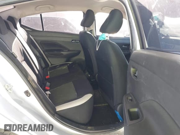 ✅ 2022 Nissan Versa SV • VIN: 3N1CN8EV3NL834195 • Lot: 43544239. Listed on IAAI with 52,209 mi. Free auction sales archive from the USA and detailed vehicle history report at DreamBid. Image 8.