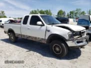 ✅ 1998 Ford F-250 • VIN: 1FTPX28L5WNA87328 • Lot: 53702875. Listed on Copart with 307,363 mi. Free auction sales archive from the USA and detailed vehicle history report at DreamBid. Image 4.