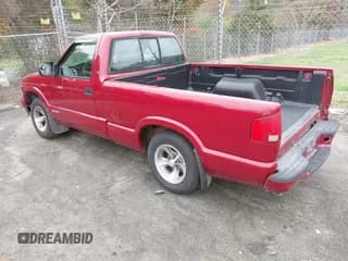 ✅ 2003 Chevrolet S-10 LS • VIN: 1GCCS14H538267556 • Лот: 41940945. Опубликован ранее на IAAI с пробегом 134 696 миль. Бесплатный доступ к архиву аукционных продаж из США и подробный отчёт об истории автомобиля на DreamBid. Изображение 3.