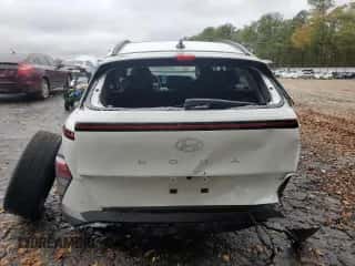 2024 Hyundai Kona Limited with VIN KM8HE3A34RU136132, listed as a Copart auction lot 80269224 with 23,378 mi miles and Salvage title. Bid and sale history available at DreamBid. Image 6.