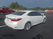 ✅ 2013 Lexus ES 250 • VIN: JTHBK1GG3D2015001 • Lot: 43268907. Wystawiony na IAAI z przebiegiem 186 473 mil. Bezpłatny archiwum sprzedaży aukcyjnych z USA i szczegółowy raport historii pojazdu na DreamBid. Zdjęcie 4.