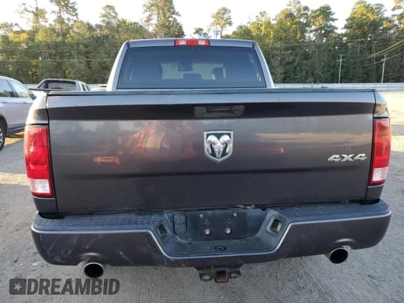 ✅ 2016 Ram 1500 Express • VIN: 1C6RR7KT7GS281720 • Lot: 87428735. Wystawiony na Copart z przebiegiem 171 881 mil. Bezpłatny archiwum sprzedaży aukcyjnych z USA i szczegółowy raport historii pojazdu na DreamBid. Zdjęcie 6.