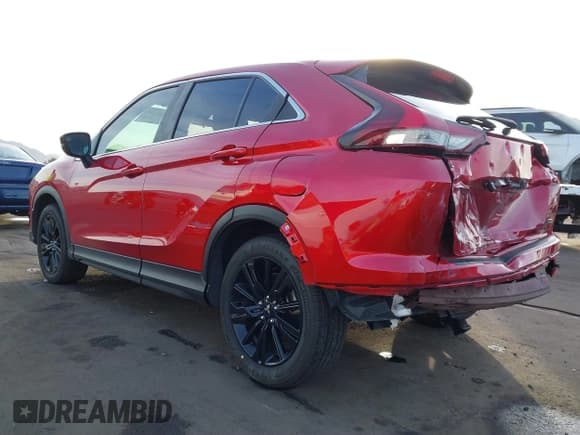 ✅ 2023 Mitsubishi Eclipse Cross LE • VIN: JA4ATVAA1PZ001674 • Лот: 41383553. Опубликован ранее на IAAI с пробегом 34 128 миль. Бесплатный доступ к архиву аукционных продаж из США и подробный отчёт об истории автомобиля на DreamBid. Изображение 3.