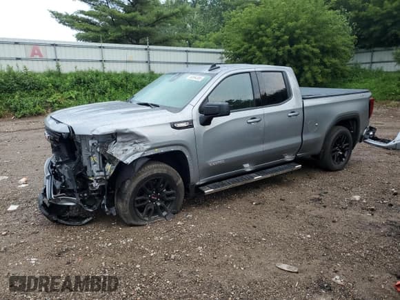 ✅ 2025 GMC Sierra 1500 Elevation • VIN: 1GTRUJEK3SZ123396 • Лот: 66994355. Опубликован ранее на Copart с пробегом 5 629 миль. Бесплатный доступ к архиву аукционных продаж из США и подробный отчёт об истории автомобиля на DreamBid. Изображение 1.