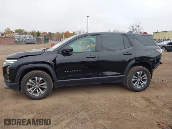 ✅ 2025 Chevrolet Equinox AWD LT • VIN: 3GNAXPEG2SL307455 • Lot: 43597295. Wystawiony na IAAI z przebiegiem 15 605 mil. Bezpłatny archiwum sprzedaży aukcyjnych z USA i szczegółowy raport historii pojazdu na DreamBid. Zdjęcie 14.