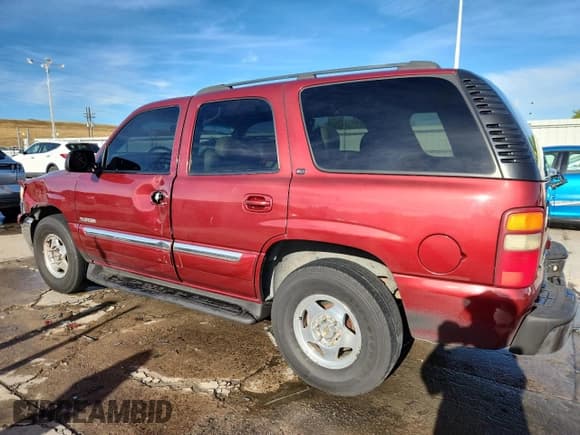 ✅ 2003 GMC Yukon SLT • VIN: 1GKEK13ZX3R188028 • Lot: 84249075. Wystawiony na Copart z przebiegiem 255 589 mil. Bezpłatny archiwum sprzedaży aukcyjnych z USA i szczegółowy raport historii pojazdu na DreamBid. Zdjęcie 2.