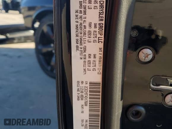 ✅ 2014 Dodge Challenger R/T 100th Anniversary Appearance • VIN: 2C3CDYBT4EH176600 • Lot: 73019654. Wystawiony na Copart z przebiegiem 85 114 mil. Bezpłatny archiwum sprzedaży aukcyjnych z USA i szczegółowy raport historii pojazdu na DreamBid. Zdjęcie 13.