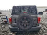 ✅ 2025 Ford Bronco Big Bend • VIN: 1FMDE7BH3SLB15994 • Lot: 94417555. Wystawiony na Copart z przebiegiem 1 518 mil. Bezpłatny archiwum sprzedaży aukcyjnych z USA i szczegółowy raport historii pojazdu na DreamBid. Zdjęcie 6.