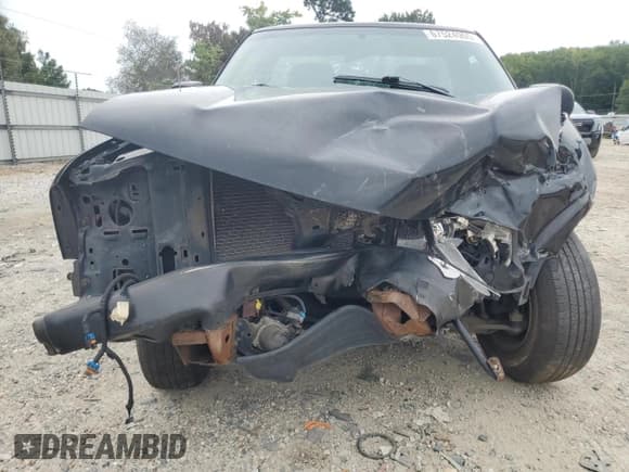 ✅ 2001 GMC Sonoma SL • VIN: 1GTCS14581K143450 • Лот: 67524905. Опубликован ранее на Copart с пробегом Не указан. Бесплатный доступ к архиву аукционных продаж из США и подробный отчёт об истории автомобиля на DreamBid. Изображение 5.