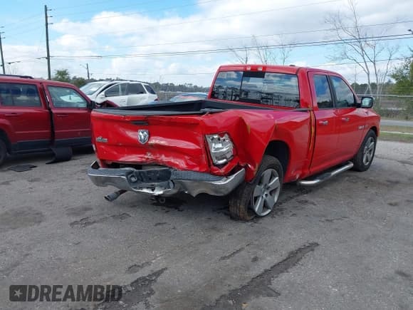 ✅ 2010 Dodge 1500 SLT • VIN: 1D7RB1GT7AS214678 • Lot: 41635619. Wystawiony na IAAI z przebiegiem 139 676 mil. Bezpłatny archiwum sprzedaży aukcyjnych z USA i szczegółowy raport historii pojazdu na DreamBid. Zdjęcie 4.