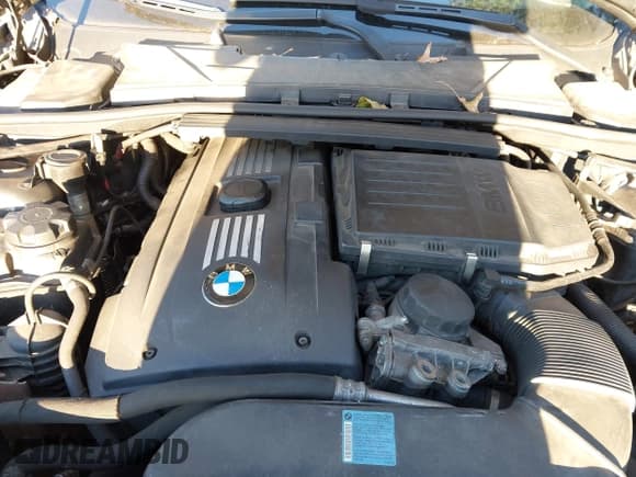 ✅ 2008 BMW 3 Series 335xi • VIN: WBAVD53518A285440 • Lot: 43722167. Listed on IAAI with 120,756 mi. Free auction sales archive from the USA and detailed vehicle history report at DreamBid. Image 10.