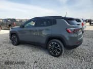 ✅ 2023 Jeep Compass (RED) Edition • VIN: 3C4NJDCN9PT558315 • Lot: 48219915. Wystawiony na Copart z przebiegiem 7 183 mil. Bezpłatny archiwum sprzedaży aukcyjnych z USA i szczegółowy raport historii pojazdu na DreamBid. Zdjęcie 2.