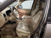 ✅ 2006 Mercury Mountaineer Premier • VIN: 4M2EU48866UJ14172 • Lot: 59796315. Listed on Copart with 315,093 mi. Free auction sales archive from the USA and detailed vehicle history report at DreamBid. Image 7.