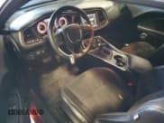 ✅ 2018 Dodge Challenger R/T Scat Pack • VIN: 2C3CDZFJ7JH202552 • Lot: 82503003. Wystawiony na Copart z przebiegiem 67 753 mil. Bezpłatny archiwum sprzedaży aukcyjnych z USA i szczegółowy raport historii pojazdu na DreamBid. Zdjęcie 8.