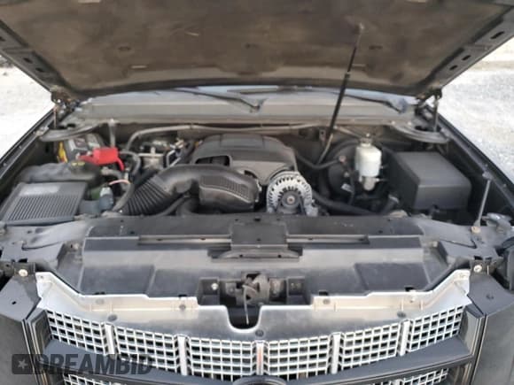 ✅ 2013 Cadillac Escalade ESV Platinum Edition • VIN: 1GYS3KEF2DR120385 • Лот: 81648414. Опубликован ранее на Copart с пробегом 142 685 миль. Бесплатный доступ к архиву аукционных продаж из США и подробный отчёт об истории автомобиля на DreamBid. Изображение 12.