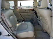 ✅ 2011 Infiniti QX56 7-passenger • VIN: JN8AZ2NF0B9500357 • Lot: 94751935. Wystawiony na Copart z przebiegiem Nie podano. Bezpłatny archiwum sprzedaży aukcyjnych z USA i szczegółowy raport historii pojazdu na DreamBid. Zdjęcie 11.