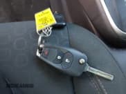 ✅ 2020 Chevrolet Trax LS • VIN: KL7CJKSB9LB327345 • Lot: 43727908. Wystawiony na IAAI z przebiegiem 38 903 mil. Bezpłatny archiwum sprzedaży aukcyjnych z USA i szczegółowy raport historii pojazdu na DreamBid. Zdjęcie 11.