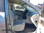 ✅ 2011 Hyundai Veracruz Limited • VIN: KM8NU4CC1BU148172 • Lot: 43503040. Listed on IAAI with 208,758 mi. Free auction sales archive from the USA and detailed vehicle history report at DreamBid. Image 5.