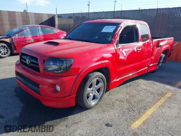 ✅ 2006 Toyota Tacoma X-Runner • VIN: 5TETU22N66Z285219 • Lot: 42013371. Listed on IAAI with 151,693 mi. Free auction sales archive from the USA and detailed vehicle history report at DreamBid. Image 2.