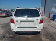 ✅ 2009 Toyota Highlander • VIN: JTEDS41A192074342 • Lot: 42656207. Listed on IAAI with 245,450 mi. Free auction sales archive from the USA and detailed vehicle history report at DreamBid. Image 16.