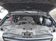 ✅ 2011 Chevrolet Suburban • VIN: 1GNWKMEG1BR374950 • Lot: 42781182. Listed on IAAI with 304,690 mi. Free auction sales archive from the USA and detailed vehicle history report at DreamBid. Image 10.