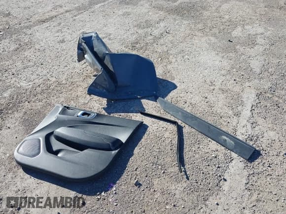 ✅ 2021 Hyundai Venue SEL • VIN: KMHRC8A35MU104256 • Лот: 41230141. Опубликован ранее на IAAI с пробегом 40 603 миль. Бесплатный доступ к архиву аукционных продаж из США и подробный отчёт об истории автомобиля на DreamBid. Изображение 12.