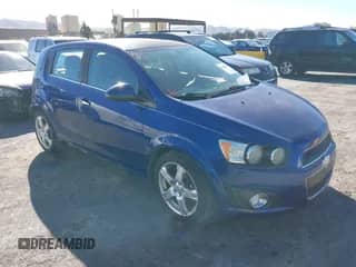 ✅ 2014 Chevrolet Sonic LTZ • VIN: 1G1JE6SB0E4112295 • Lot: 43604091. Wystawiony na IAAI z przebiegiem 140 826 mil mil. Skorzystaj z bezpłatnego archiwum sprzedaży aukcyjnych z USA i zobacz szczegółowy raport historii pojazdu na DreamBid. Zdjęcie 1.