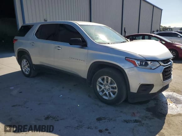 ✅ 2020 Chevrolet Traverse LS • VIN: 1GNERFKW5LJ299474 • Lot: 53428605. Listed on Copart with 100,478 mi. Free auction sales archive from the USA and detailed vehicle history report at DreamBid. Image 4.