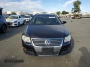 ✅ 2007 Volkswagen Passat 3.6L • VIN: WVWVU73C37E001259 • Лот: 73861054. Опубликован ранее на Copart с пробегом 111 291 миль. Бесплатный доступ к архиву аукционных продаж из США и подробный отчёт об истории автомобиля на DreamBid. Изображение 5.