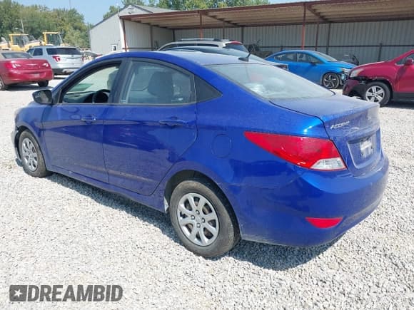 ✅ 2014 Hyundai Accent GLS • VIN: KMHCT4AE1EU684638 • Lot: 42961383. Wystawiony na IAAI z przebiegiem 115 890 mil. Bezpłatny archiwum sprzedaży aukcyjnych z USA i szczegółowy raport historii pojazdu na DreamBid. Zdjęcie 3.