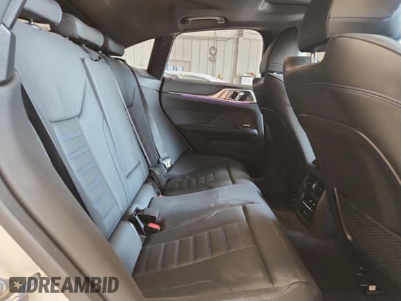 ✅ 2022 BMW 4 Series M440i xDrive • VIN: WBA13AW03NFM41096 • Lot: 68650185. Listed on Copart with 26,654 mi. Free auction sales archive from the USA and detailed vehicle history report at DreamBid. Image 10.