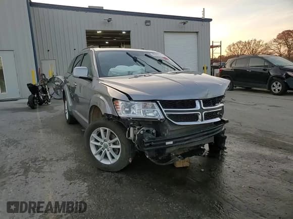 ✅ 2017 Dodge Journey SXT • VIN: 3C4PDCBG1HT572482 • Lot: 92456945. Listed on Copart with Not provided. Free auction sales archive from the USA and detailed vehicle history report at DreamBid. Image 14.