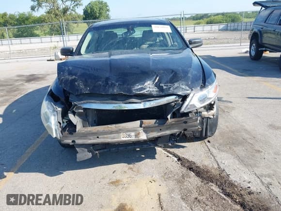 ✅ 2012 Ford Taurus SE • VIN: 1FAHP2DW9CG120079 • Лот: 43030066. Опубликован ранее на IAAI с пробегом 207 741 миль. Бесплатный доступ к архиву аукционных продаж из США и подробный отчёт об истории автомобиля на DreamBid. Изображение 6.