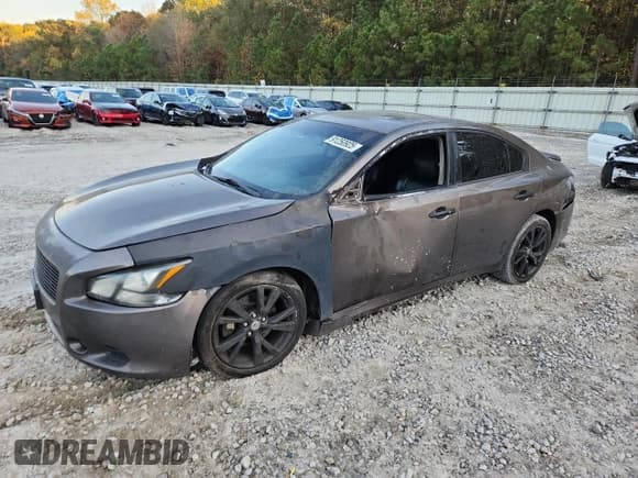 ✅ 2012 Nissan Maxima SV • VIN: 1N4AA5AP3CC812332 • Lot: 91250925. Wystawiony na Copart z przebiegiem 178 097 mil. Bezpłatny archiwum sprzedaży aukcyjnych z USA i szczegółowy raport historii pojazdu na DreamBid. Zdjęcie 1.