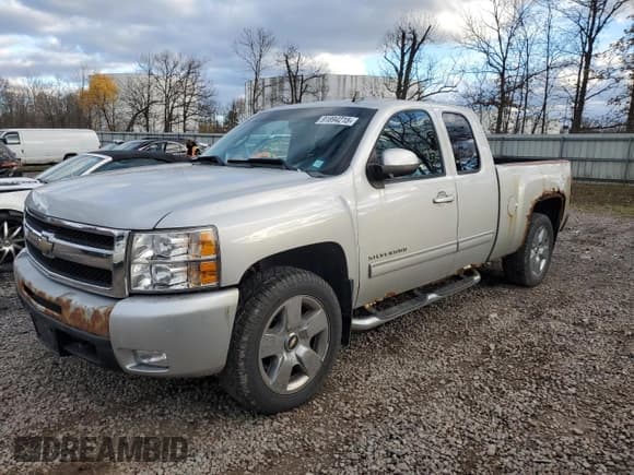 ✅ 2011 Chevrolet Silverado 1500 LTZ • VIN: 1GCRKTE33BZ300619 • Lot: 91894215. Listed on Copart with 204,587 mi. Free auction sales archive from the USA and detailed vehicle history report at DreamBid. Image 1.