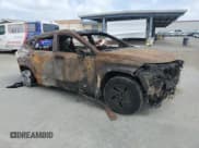 ✅ 2024 Hyundai Kona Limited • VIN: KM8HE3A61RU014581 • Лот: 54228165. Опубликован ранее на Copart с пробегом Не указан. Бесплатный доступ к архиву аукционных продаж из США и подробный отчёт об истории автомобиля на DreamBid. Изображение 4.