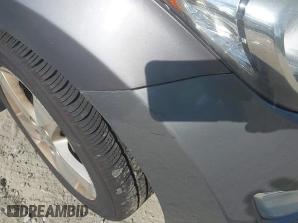 ✅ 2013 Hyundai Elantra GLS • VIN: 5NPDH4AE5DH217581 • Lot: 42629761. Listed on IAAI with 134,728 mi. Free auction sales archive from the USA and detailed vehicle history report at DreamBid. Image 14.