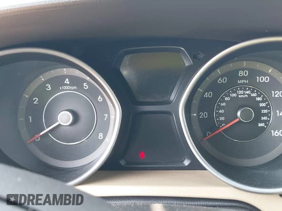 ✅ 2013 Hyundai Elantra GLS • VIN: 5NPDH4AE0DH329267 • Lot: 42415914. Listed on IAAI with Not provided. Free auction sales archive from the USA and detailed vehicle history report at DreamBid. Image 7.