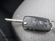 ✅ 2014 Volkswagen Jetta Hybrid • VIN: 3VW637AJ1EM317465 • Lot: 43665857. Wystawiony na IAAI z przebiegiem 149 785 mil. Bezpłatny archiwum sprzedaży aukcyjnych z USA i szczegółowy raport historii pojazdu na DreamBid. Zdjęcie 11.