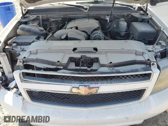 ✅ 2009 Chevrolet Suburban LS • VIN: 1GNFC16J69R200503 • Лот: 61926495. Опубликован ранее на Copart с пробегом 360 653 миль. Бесплатный доступ к архиву аукционных продаж из США и подробный отчёт об истории автомобиля на DreamBid. Изображение 12.