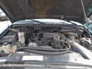 ✅ 1997 Chevrolet Blazer LS • VIN: 1GNDT13W8V2229785 • Lot: 42222096. Wystawiony na IAAI z przebiegiem 244 955 mil. Bezpłatny archiwum sprzedaży aukcyjnych z USA i szczegółowy raport historii pojazdu na DreamBid. Zdjęcie 10.