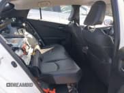 ✅ 2022 Toyota Prius LE • VIN: JTDKAMFP0N3228619 • Лот: 43339281. Опубликован ранее на IAAI с пробегом 73 095 миль. Бесплатный доступ к архиву аукционных продаж из США и подробный отчёт об истории автомобиля на DreamBid. Изображение 8.