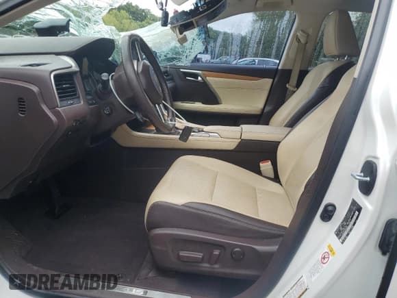 ✅ 2016 Lexus RX 350 • VIN: JTJBZMCA1G2000675 • Lot: 69397435. Listed on Copart with 119,776 mi. Free auction sales archive from the USA and detailed vehicle history report at DreamBid. Image 7.