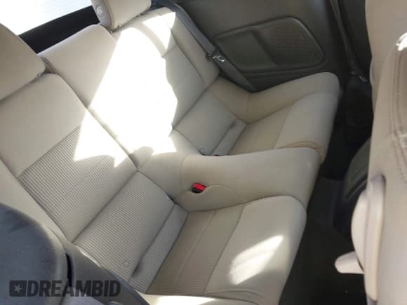 ✅ 2012 Ford Mustang Premium • VIN: 1ZVBP8EM5C5201556 • Lot: 43367013. Listed on IAAI with 79,539 mi. Free auction sales archive from the USA and detailed vehicle history report at DreamBid. Image 8.