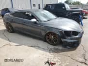 ✅ 2018 Audi S5 Sportback Prestige • VIN: WAUC4CF57JA052496 • Лот: 65731725. Опубликован ранее на Copart с пробегом 77 613 миль. Бесплатный доступ к архиву аукционных продаж из США и подробный отчёт об истории автомобиля на DreamBid. Изображение 4.