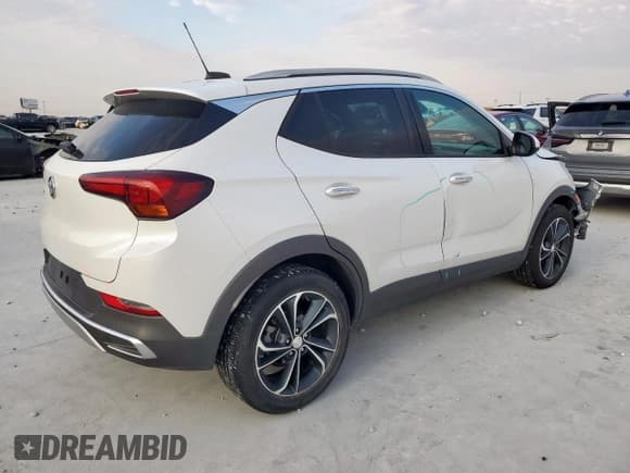 ✅ 2020 Buick Encore GX Essence • VIN: KL4MMFS25LB125831 • Lot: 70216825. Wystawiony na Copart z przebiegiem 55 231 mil. Bezpłatny archiwum sprzedaży aukcyjnych z USA i szczegółowy raport historii pojazdu na DreamBid. Zdjęcie 3.