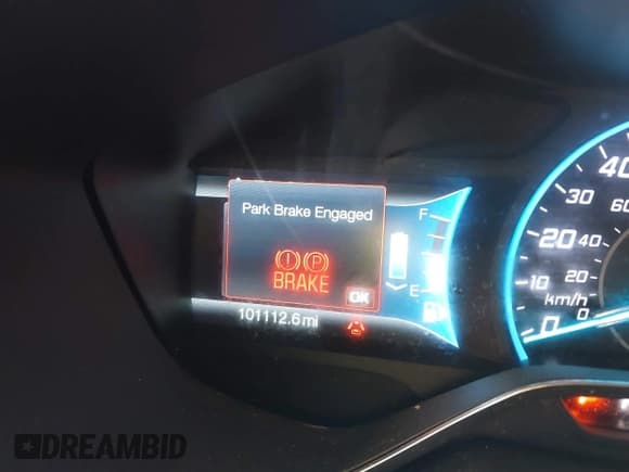 ✅ 2015 Ford C-Max SE • VIN: 1FADP5AU6FL120975 • Lot: 41417168. Wystawiony na IAAI z przebiegiem 101 112 mil. Bezpłatny archiwum sprzedaży aukcyjnych z USA i szczegółowy raport historii pojazdu na DreamBid. Zdjęcie 16.